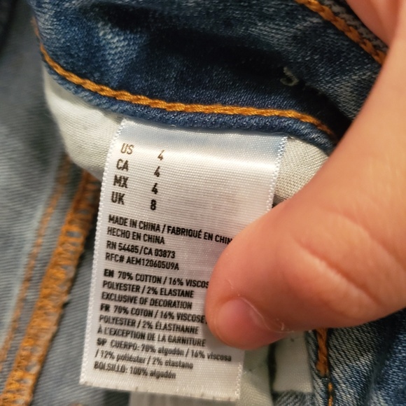 Shorts - Picture 3 of 3